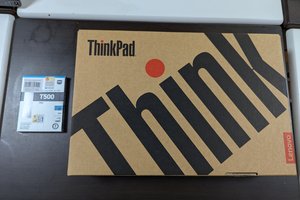 ThinkPad T14 Gen5 のSSD換装